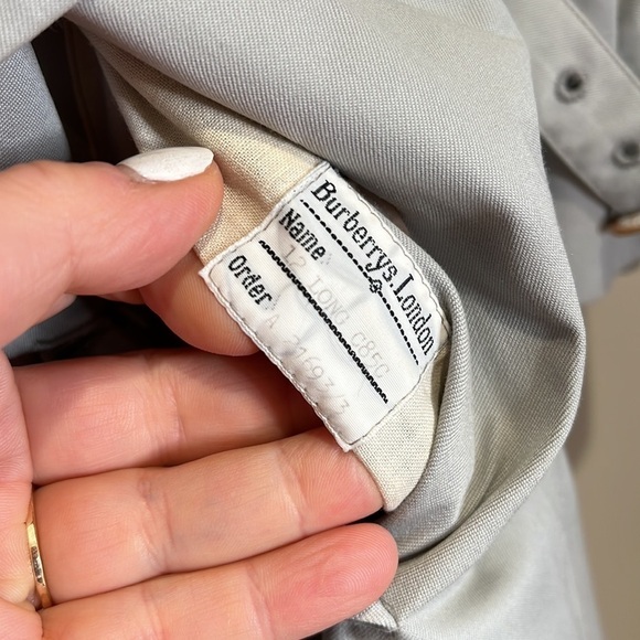 Burberry Sz 12L Vintage Burberrys Gray Trench Coat With Wool Zip Out Lining - Picture 9 of 16
